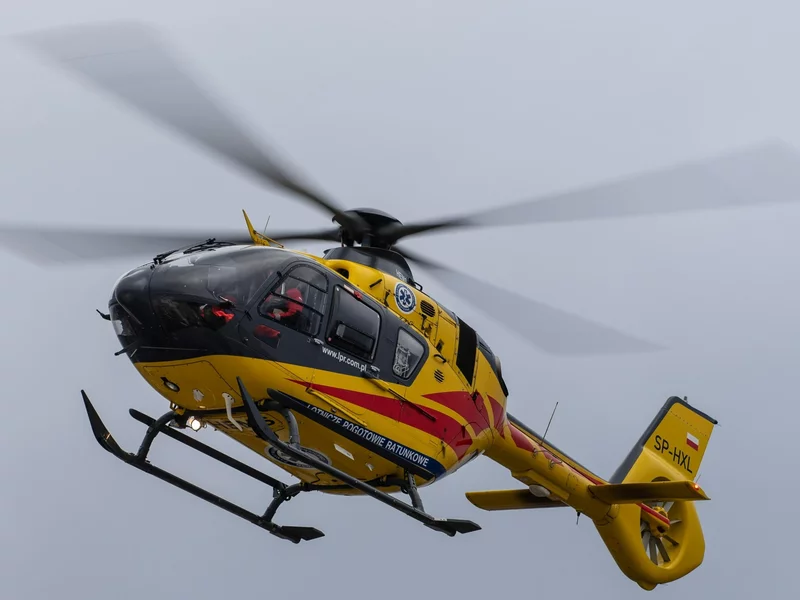 Mosty: Dwie nastolatki potrącone przez pociąg. Niepokojące okoliczności