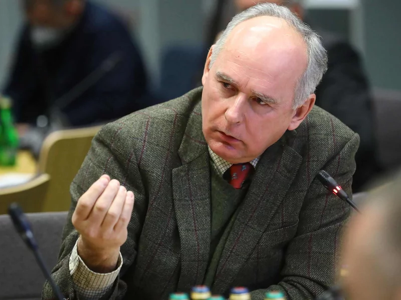 Zalewski: Polska i wschodnia flanka NATO nie stracą na porozumieniu pokojowym