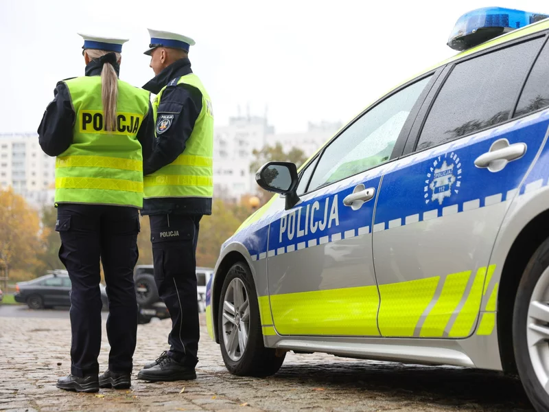 "Połowiczny przełom". Tyle dostaną policjanci