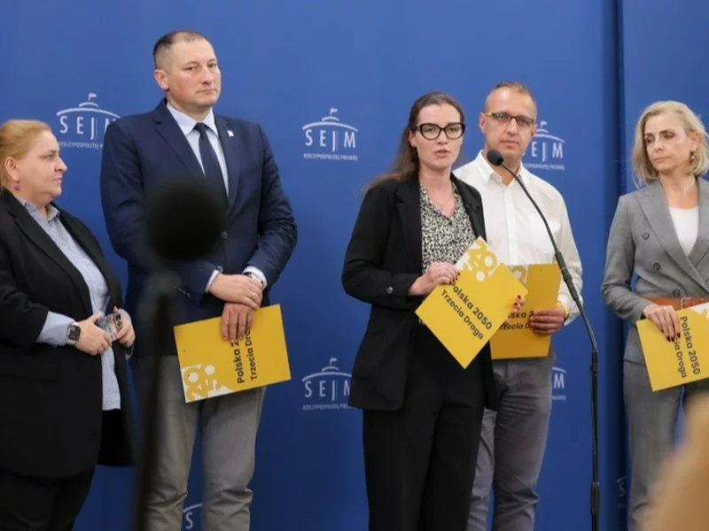 "Wierutne bzdury". Poseł Polski 2050 reaguje na doniesienia mediów