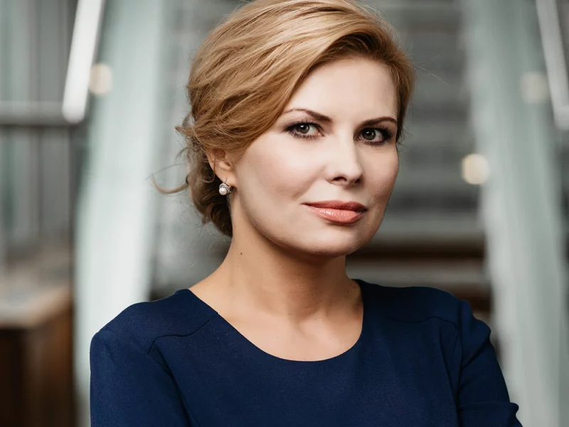 150 tys. nagrody od rządu Papy dla żony Ważniaka za skuteczną pracę