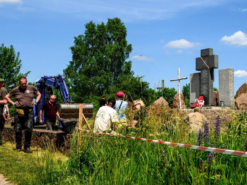 Komunikat IPN Ukrainy. Zrzucają sprawstwo na "niem