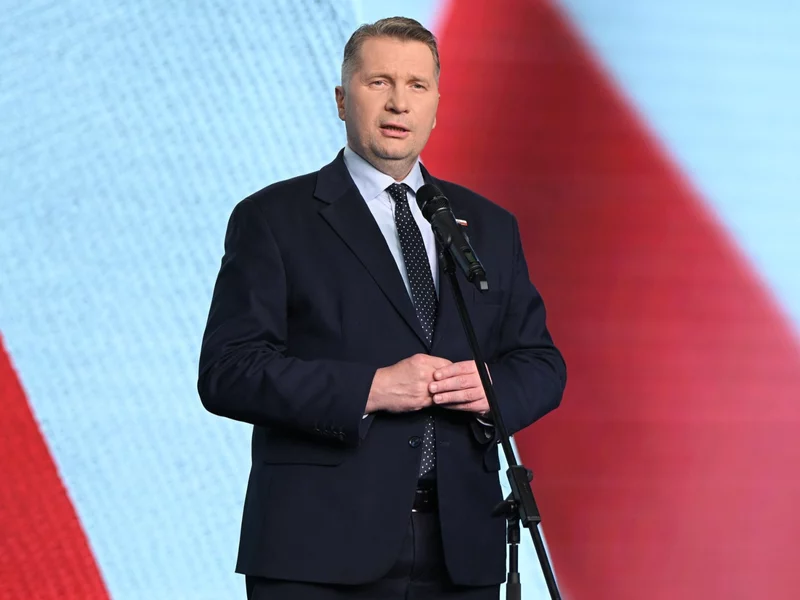 Nie milkną echa skandalicznej decyzji Zełenskiego.