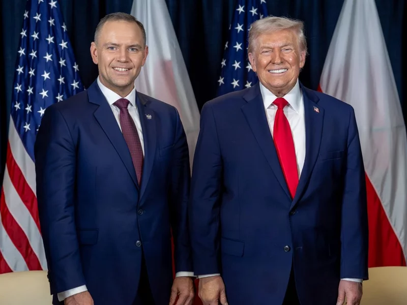 Tusk odrzuca propozycję Trumpa. "Nawrocki powinien wsiąść w samolot i polecieć"