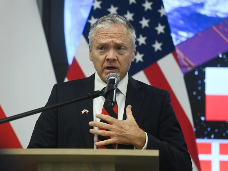 Ambasador USA złożył Polakom życzenia. "W imieniu Donalda Trumpa"