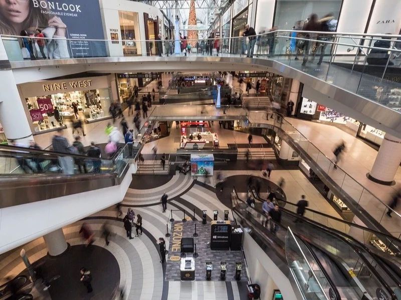 Centra handlowe tracą klientów. Oto najnowsze dane