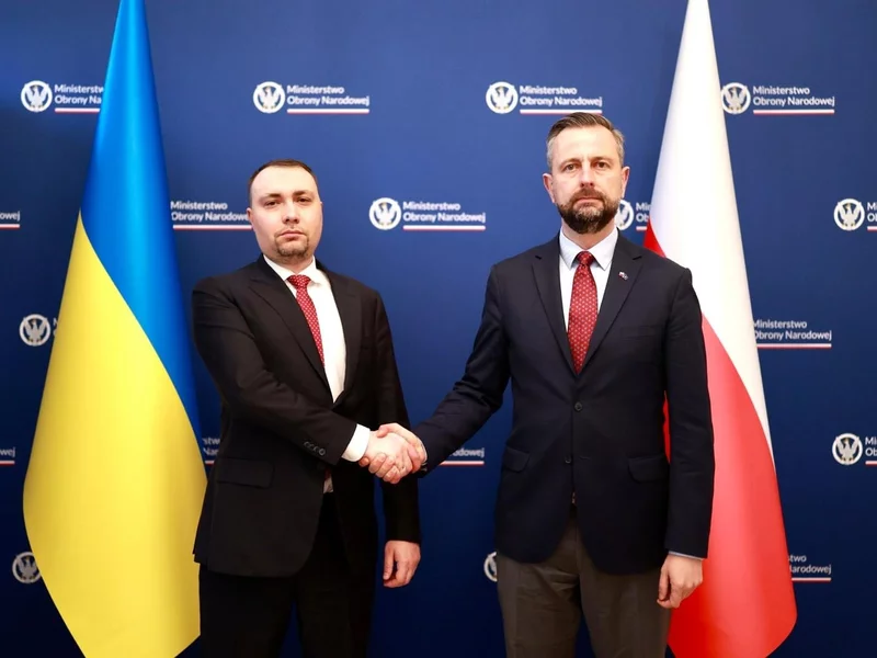 Szef MON spotkał się z bliskim współpracownikiem Zełenskiego. 