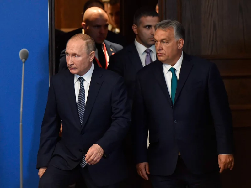 Orban leci do Moskwy. Wymowny wpis