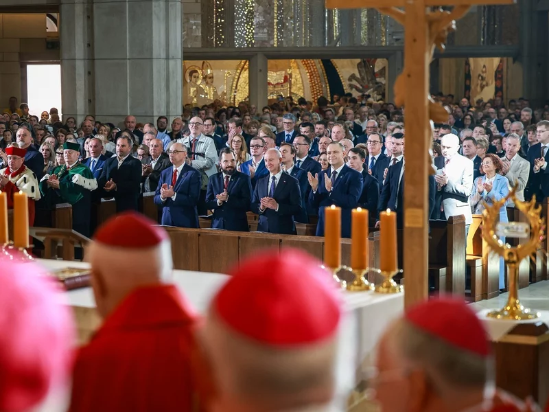 Prezydent uczestniczył w beatyfikacji dziewięciu męczenników. 