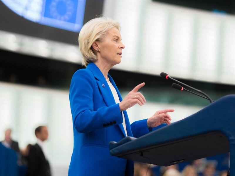 Von der Leyen: Są dwie opcje. Szczyt UE zdecyduje dzisiaj