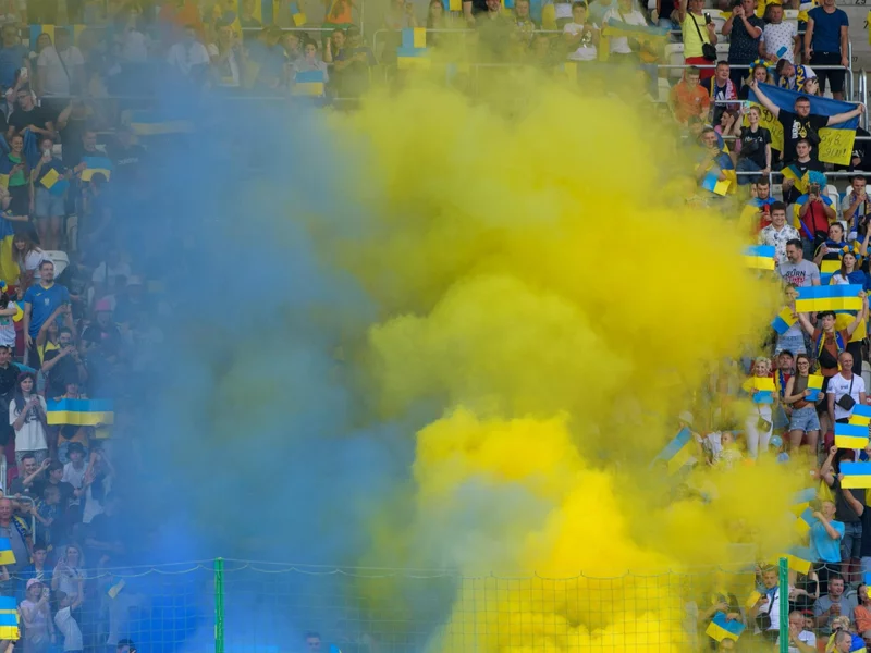 Ukrajinski nogometaši in navijači povzročili incident v Katowicah