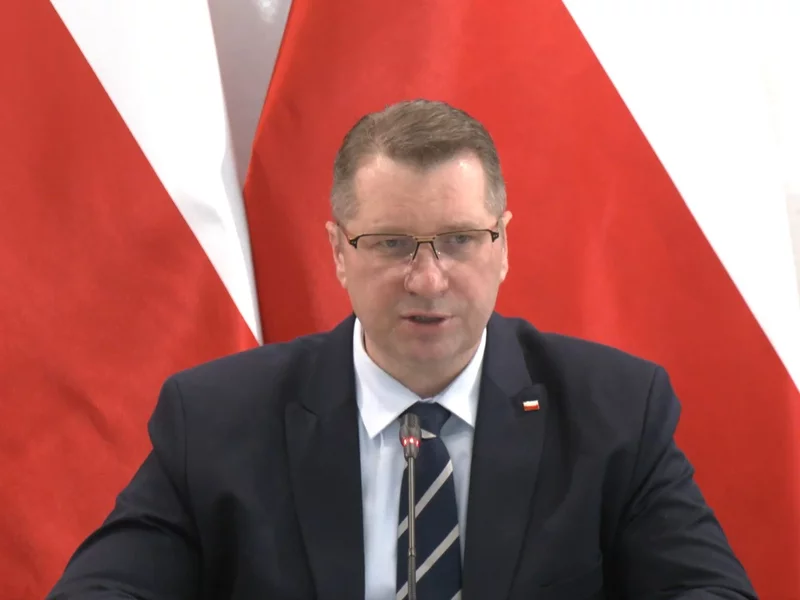 Czarnek powołał specjalny zespół. Wskazał dwa nazwiska