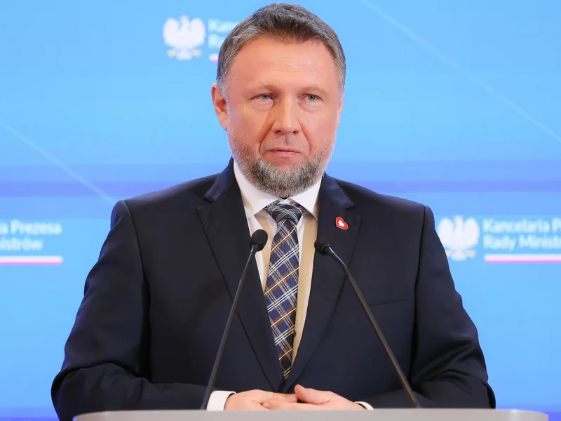 Chcą odwołać Kierwińskiego. 