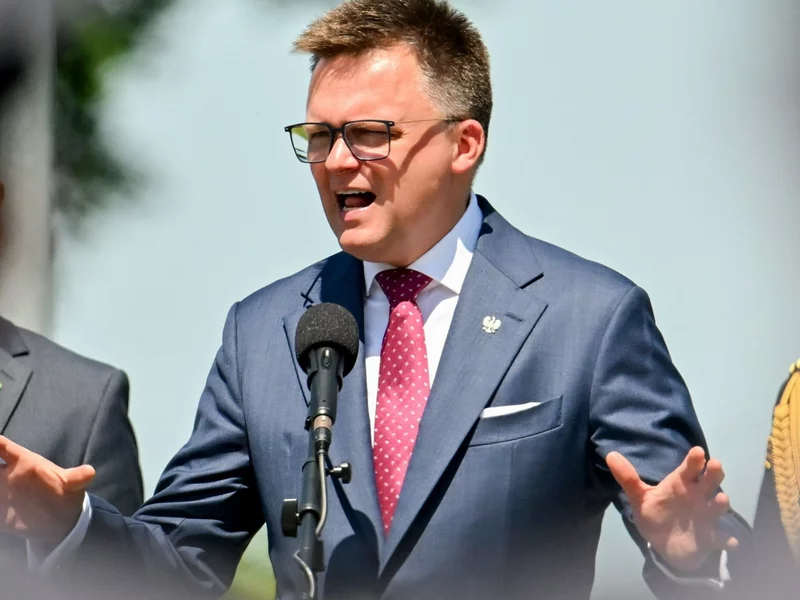 Hołownia razkril pritiske za državni udar po volitvah