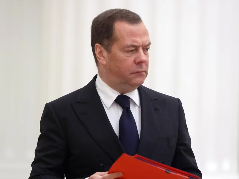 "Crazy European Union". Medvedev threatens to declare war
