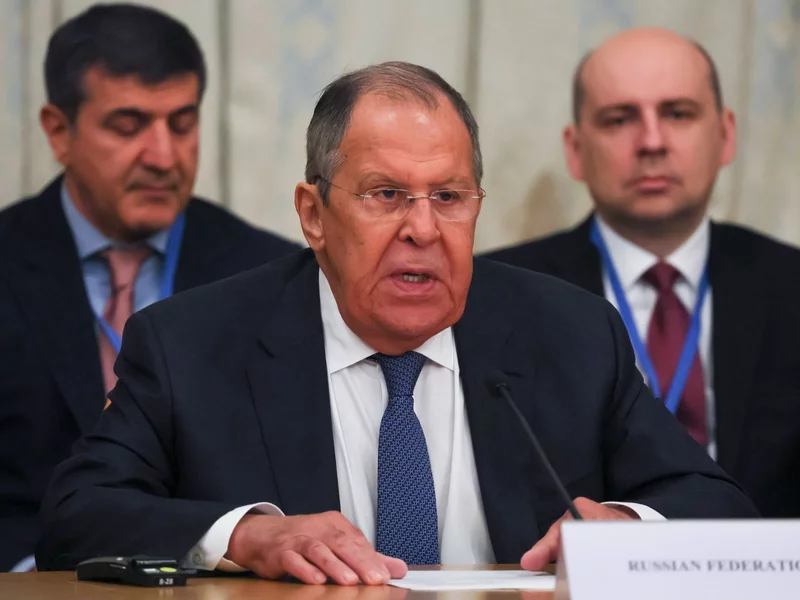 Ławrow: Rosja gotowa zagwarantować pisemnie, iż nie zaatakuje