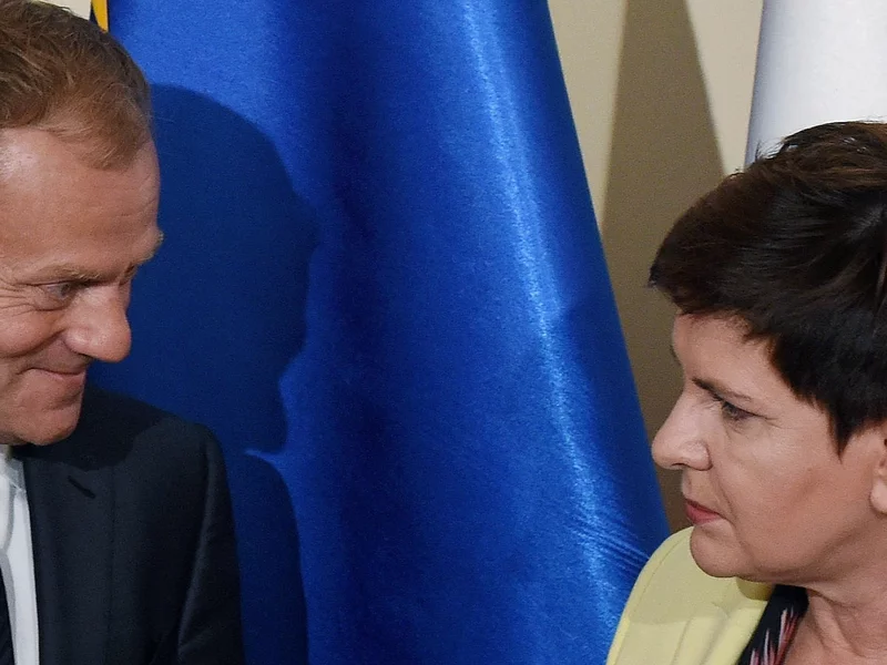 Tusk z satysfakcją. Szydło ma dla niego radę