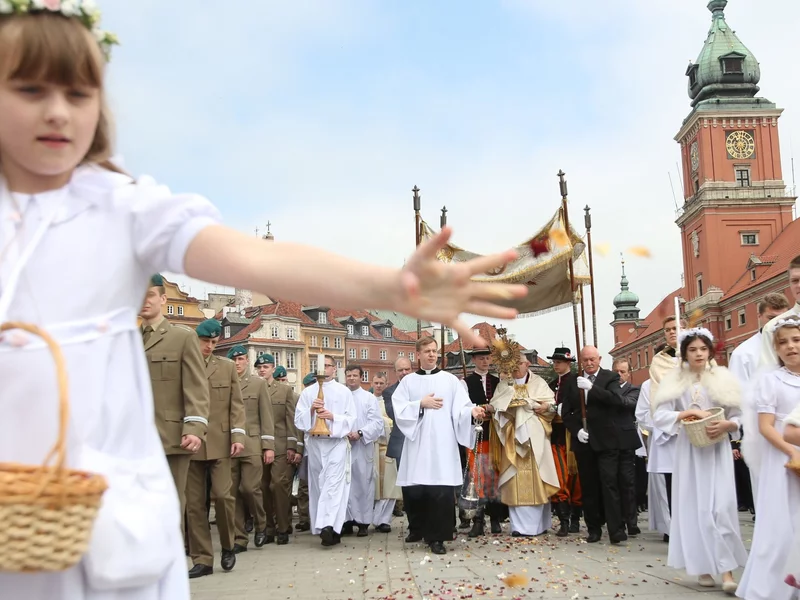Boże Ciało w Warszawie. Centralna procesja przejdzie z Archikatedry na Plac Piłsudskiego