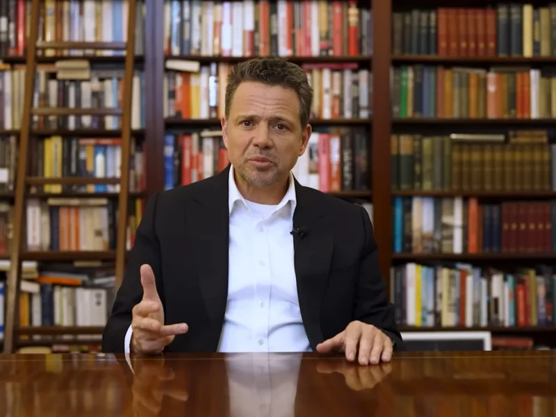 Trzaskowski w zagranicznej prasie kreśli wizję bezpieczeństwa. Bez USA?