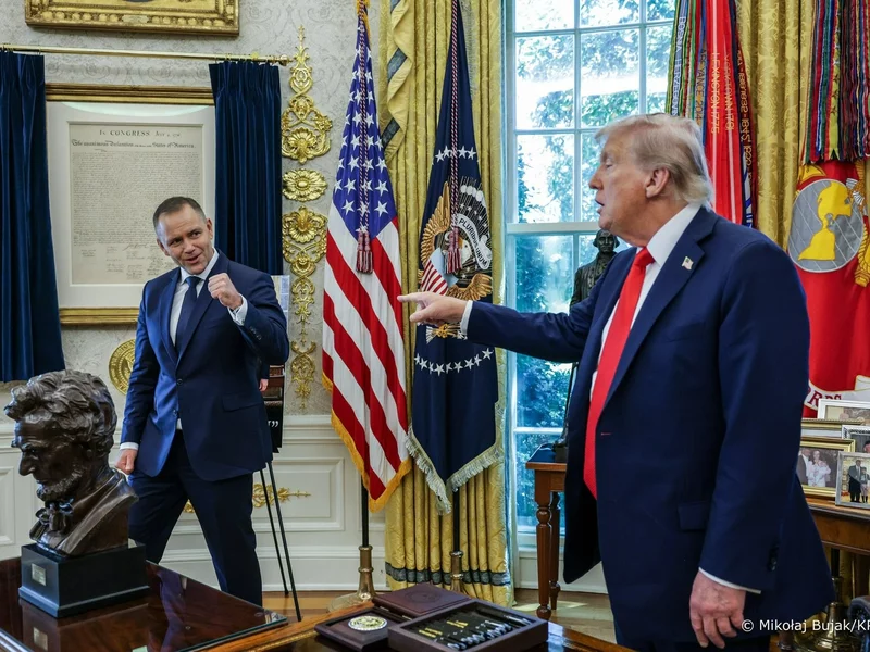 "Izolacja Tuska". Światowe media o wizycie Nawrockiego w USA