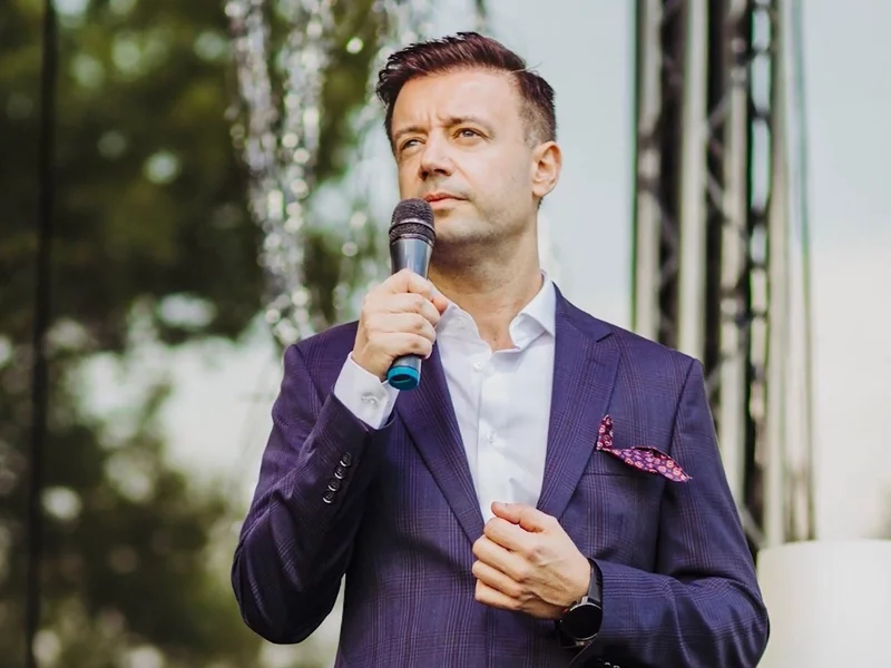 "Dentysta gwiazd" znowu w opałach. Piotr Trafidło musiał przeprosić