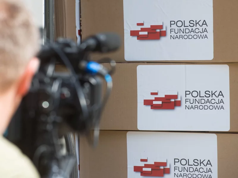 Polska Fundacja Narodowa. Mniej środków od państwowych spółek, więcej na pensje