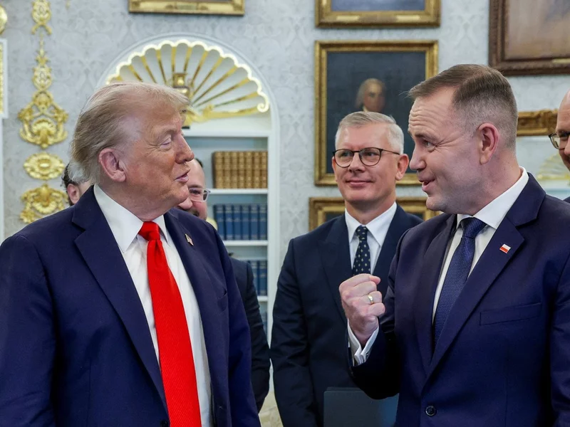 Wiceszef MSZ gratuluje prezydentowi wizyty w USA. "Nie mam z tym problemu"