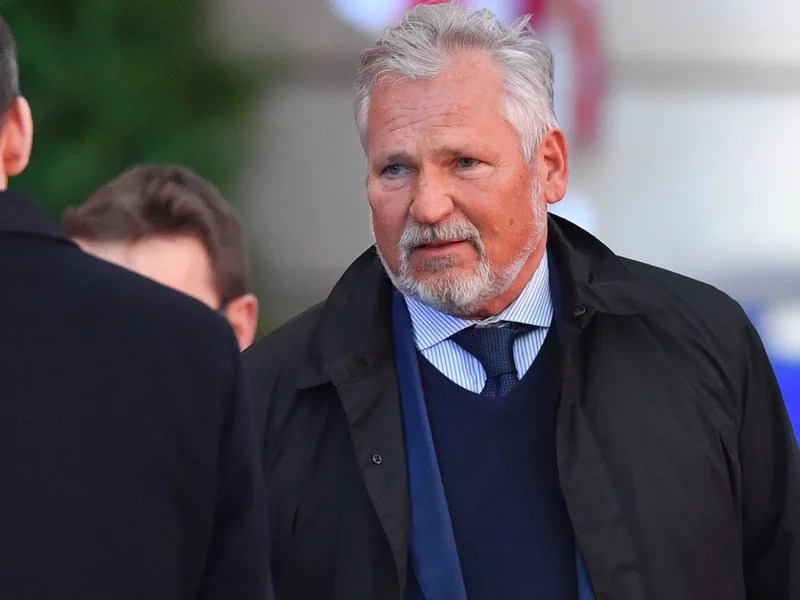 "Łom i siekiera". Kwaśniewski ostro o polityce Trumpa