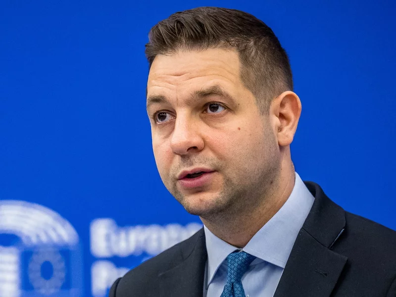 "Śmiech na sali". Jaki odpowiada na działania Żurka