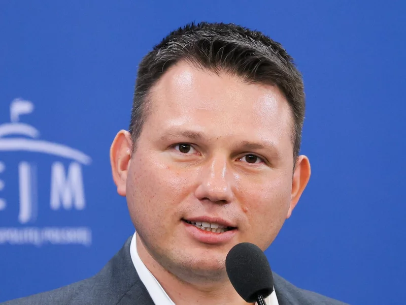 Mentzen uderza w Izrael. "Nie ma żadnego powodu, żeby im w tym pomagać"