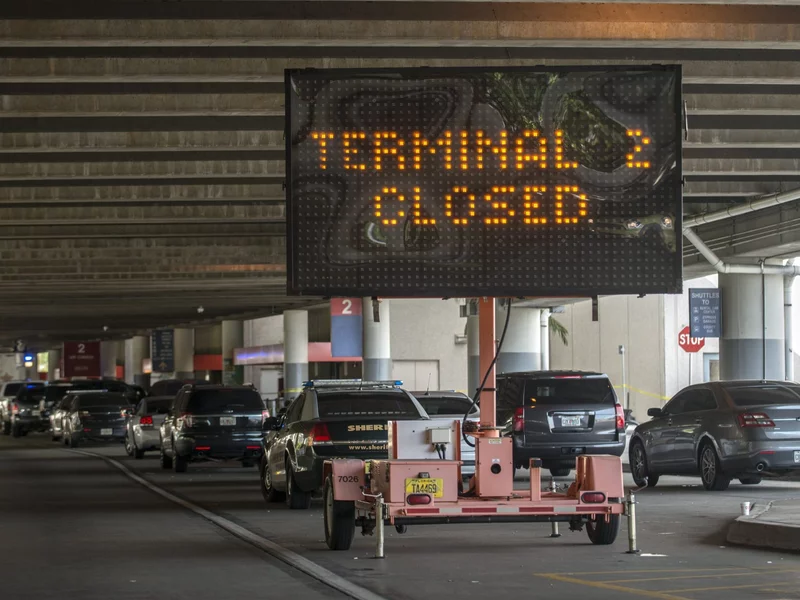 Chaos at US airports. Despite Trump's signature