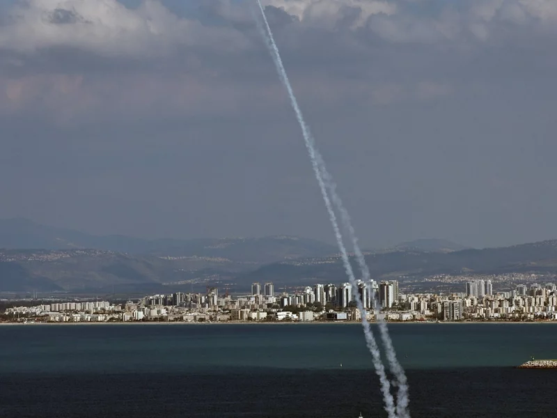 Izrael: Iran wystrzelił kilka bomb kasetowych