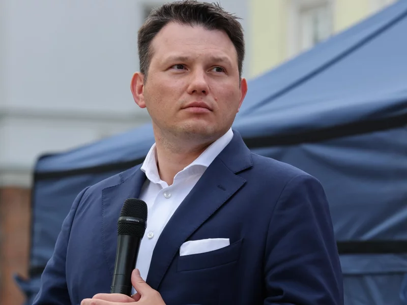 Mentzen o kilometrówkach Żukowskiej: Posłów uczy się kradzieży pieniędzy publicznych