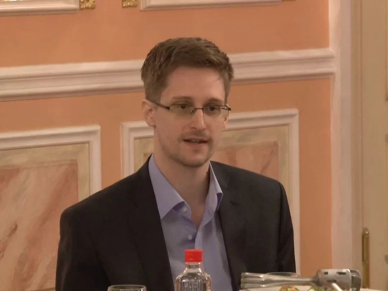 Snowden znów oskarża o podsłuchy. Padły nazwy znanych firm