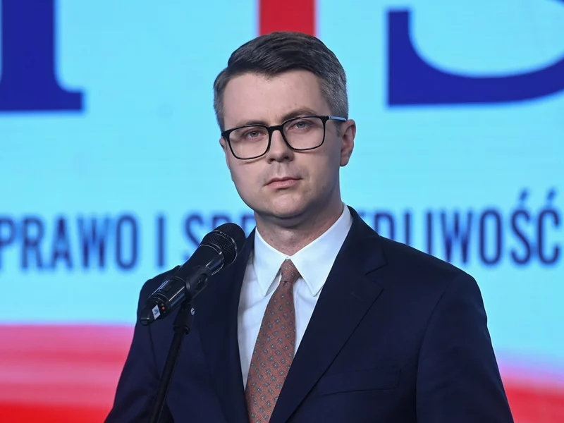 Morawiecki porozumiał się z Kaczyńskim. Müller o nocnych ustaleniach