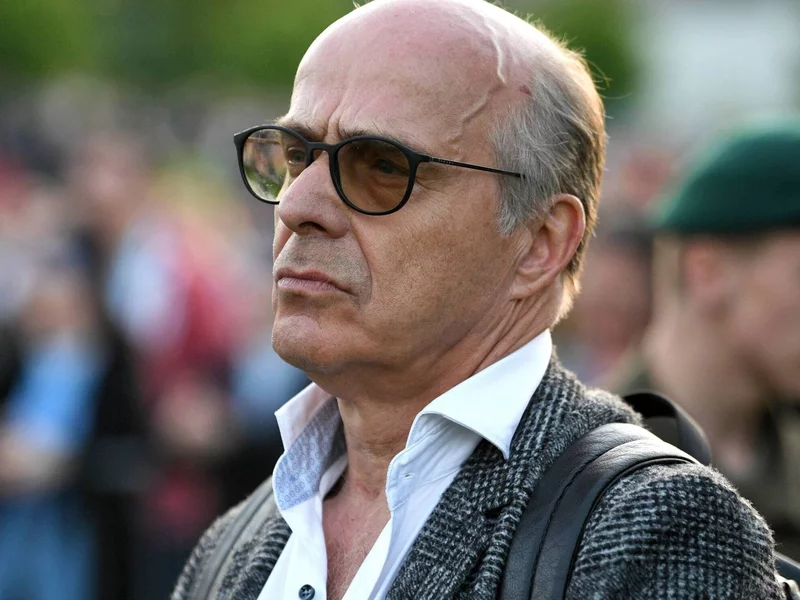 Dziś ciemny lud tego nie kupi