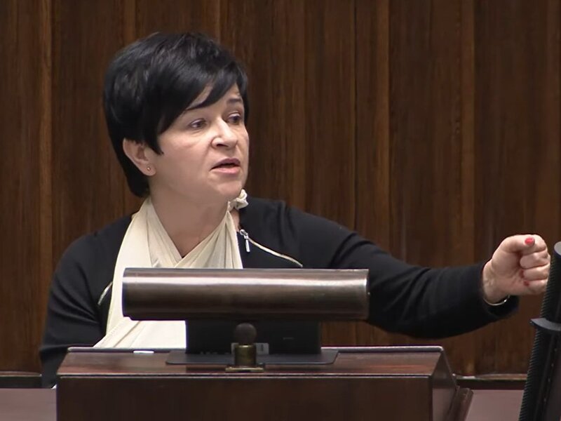 Siłowe wejście do TVP. Umorzono sprawę dot. poseł PiS