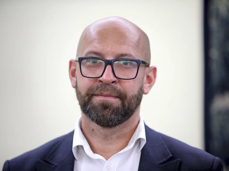 Kolizja na S8. W samochodzie był minister sportu