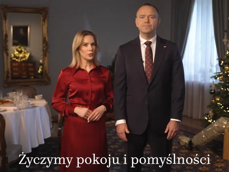 Para prezydencka złożyła Polakom życzenia z okazji Świąt Bożego Narodzenia