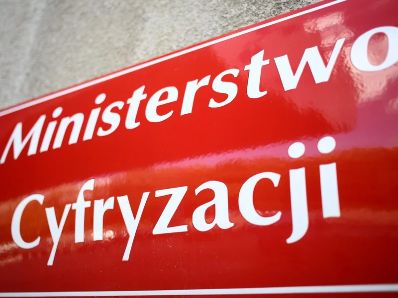 Nowy system okazał się porażką. Reaguje Ministerstwo Cyfryzacji