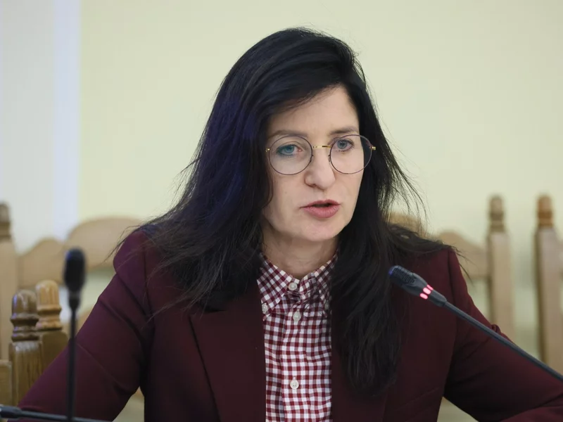 Karolina Bućko odstopila s položaja predsednice državne komisije za pedofilijo na Poljskem