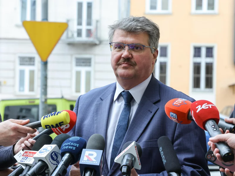 "Służby są dziś ślepie i głuche". Wąsik: Państwo zachowało się fatalnie