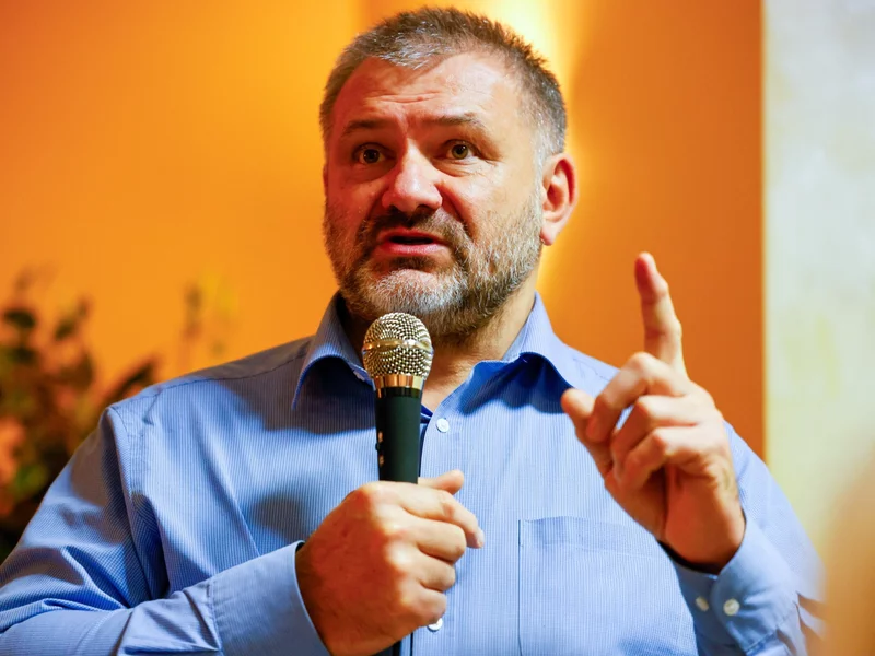 Żurek o dopadnięciu Malarza i "szkoleniach dla żabolów"