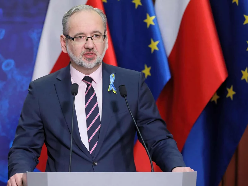 "Popchnęli ministra, a potem kopnęli". Kulisy napaści na Niedzielskiego