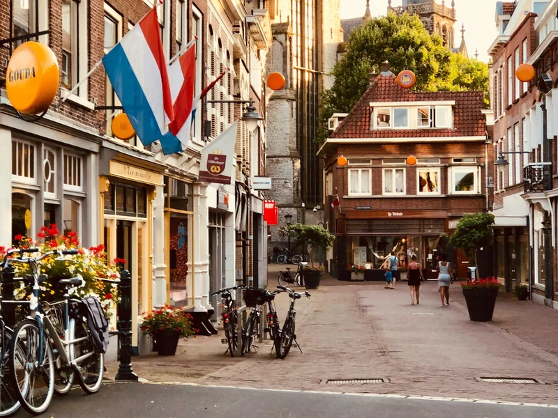 Nizozemske občine opozarjajo na preobremenjenost, število ukrajinskih prošenj za azil v EU pa se je povečalo