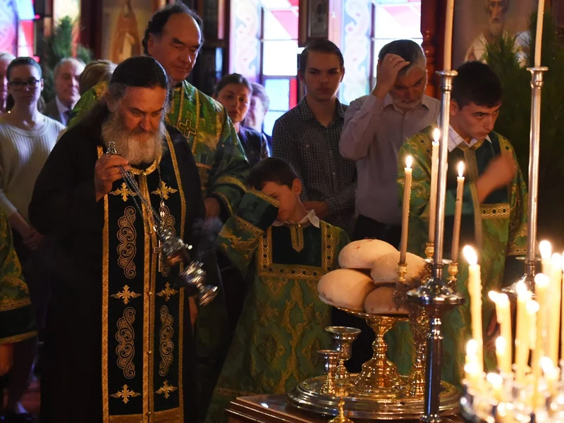 Kijev zavrnil Putinove zahteve glede cerkve, Viktor Jerofejev pa opisan kot triumfalen in tragičen.