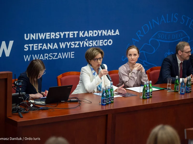 Dlaczego potrzebujemy zmiany myślenia o macierzyństwie? Wnio